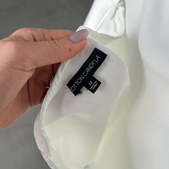 White mini dress with pearls decor details #partydress
Worn once - Picture 8 of 8